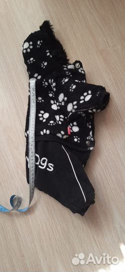 Комбинезон для маленькой собаки