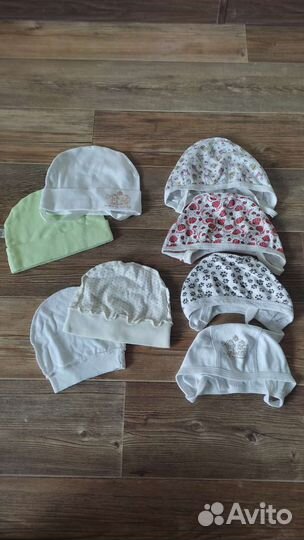 Детские вещи пакетом, шапки, носки