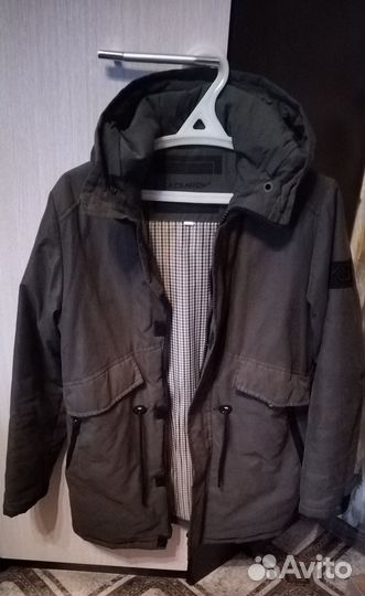Продам подростковые куртки