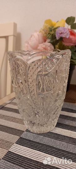 Салатницы И вазочка из хрусталя