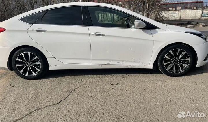 В разборе Hyundai i40 рест