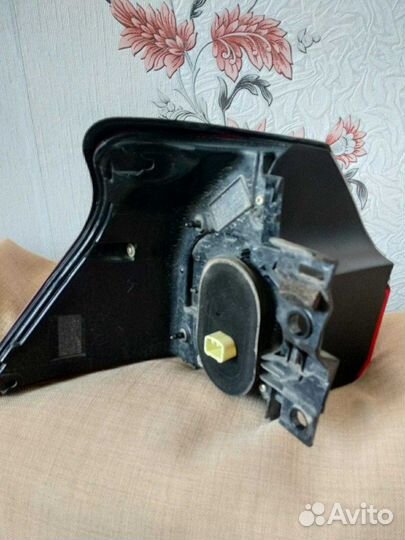 Lexus lx 570 задний фонарь