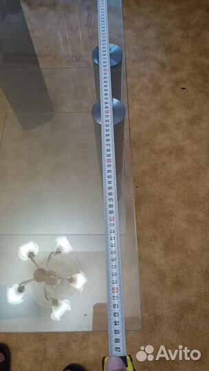 Столик стеклянный под телевизор