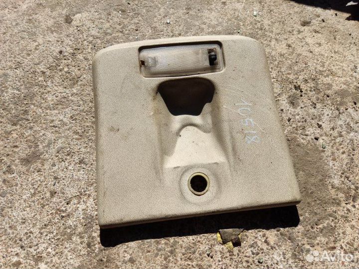 Крышка фонаря Volkswagen Golf 2 хетчбек 1.8I 1992