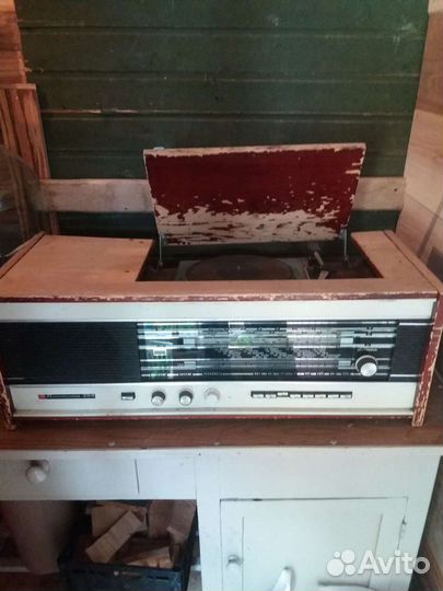 Радиола Кантата