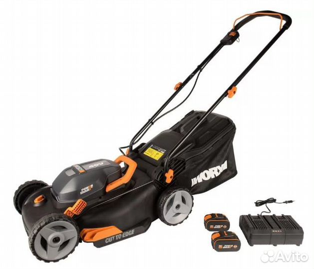 Аккумуляторная газонокосилка Worx WG743E