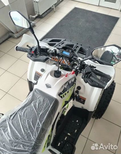 Квадроцикл yacota dazzle LUX