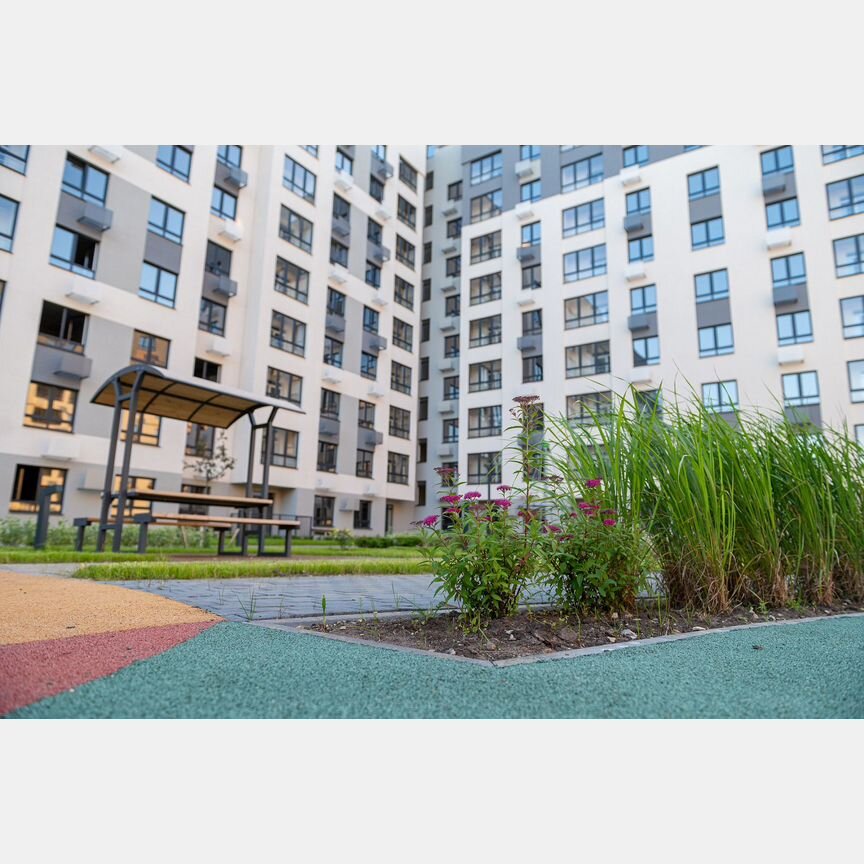 2-к. квартира, 65,4 м², 1/9 эт.