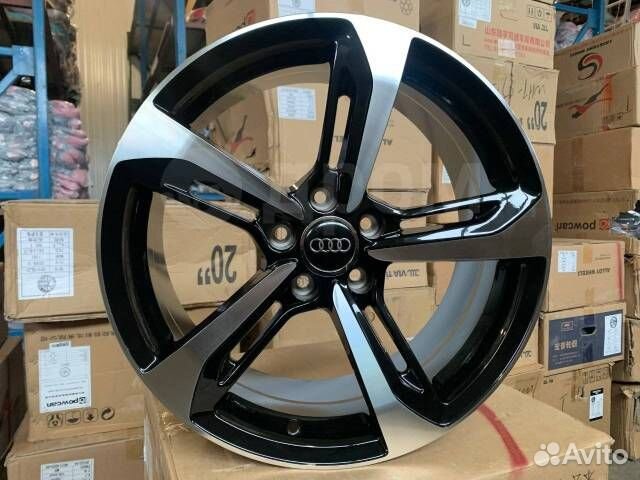 Диск литой Replica Audi R18 5*112
