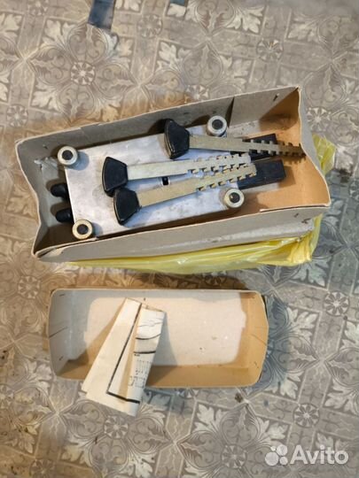 Продам замок гаражный реечный