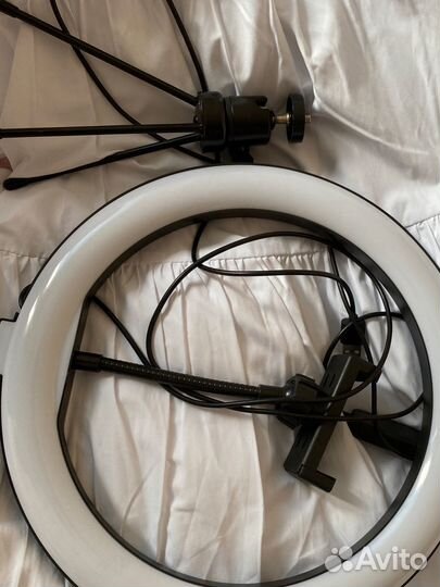 Светодиодное селфи кольцо с подставкой