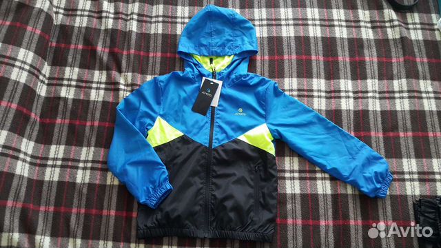 Спортивный костюм для мальчика 128 новый