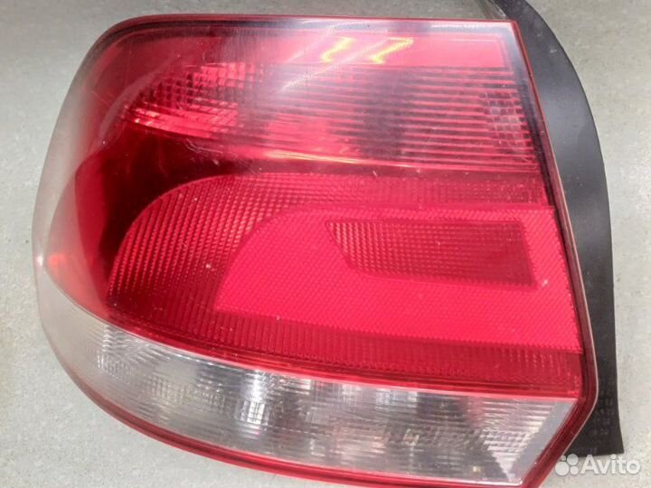 Фонарь задний левый Volkswagen Polo седан 1.6 cfna