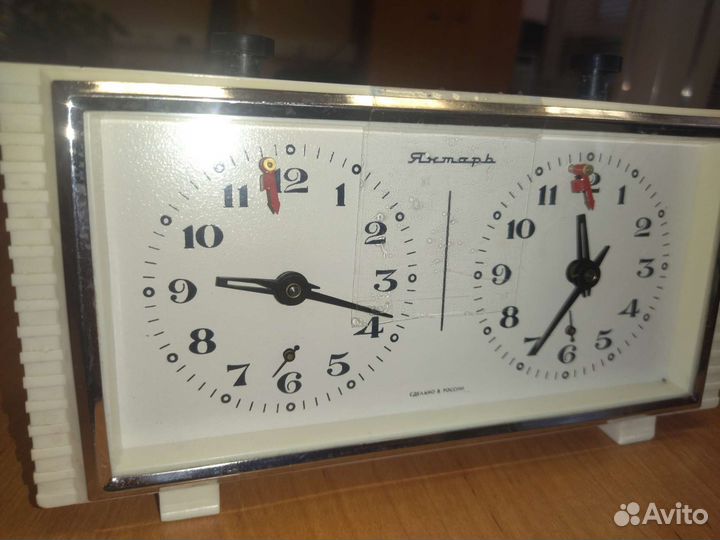 Часы шахматные Янтарь