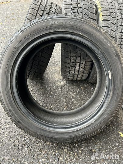 Dunlop Winter Maxx WM02 215/50 R17