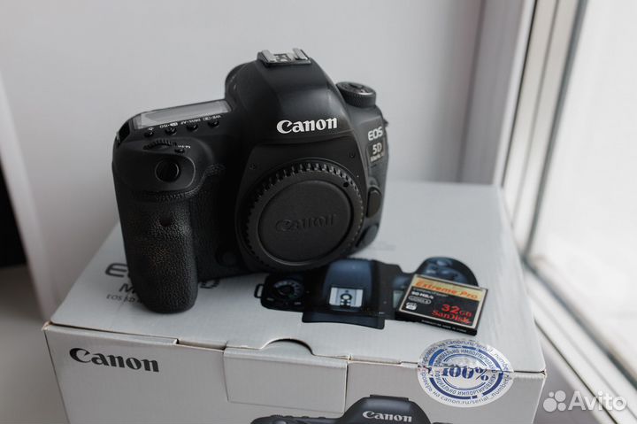 Canon eos 5D mark iv body