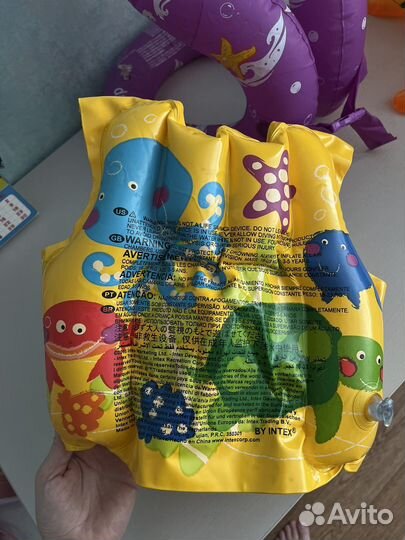 Плавательный жилет детский