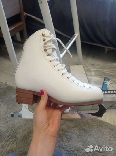 Коньки фигурные jackson ultima