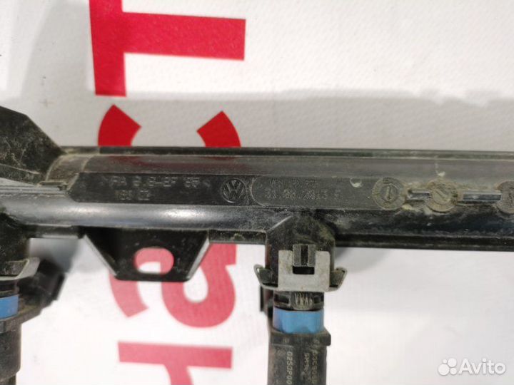 Топливная рейка Volkswagen Polo седан 1.6 cfna