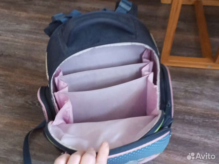 Школьный рюкзак hummingbird