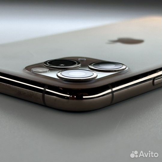 iPhone 11 Pro, 64 ГБ