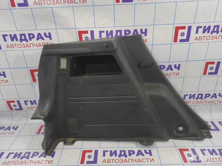 Обшивка багажника нижняя левая Hyundai Getz 85730
