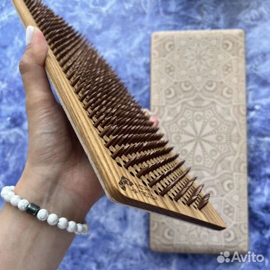 Доска садху из каучука с медными гвоздями