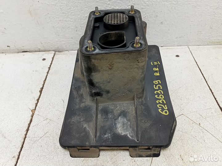 Корпус блока управления двигателем