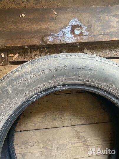 Bridgestone Turanza T005A 225/55 R17