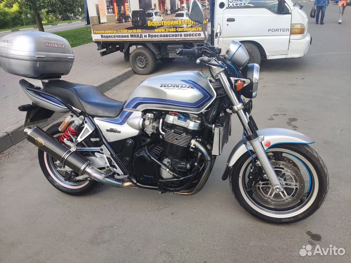 Мотоцикл honda CB 1300CF