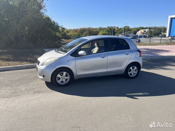 Toyota Vitz 1.0 CVT, 2005, 200 000 км