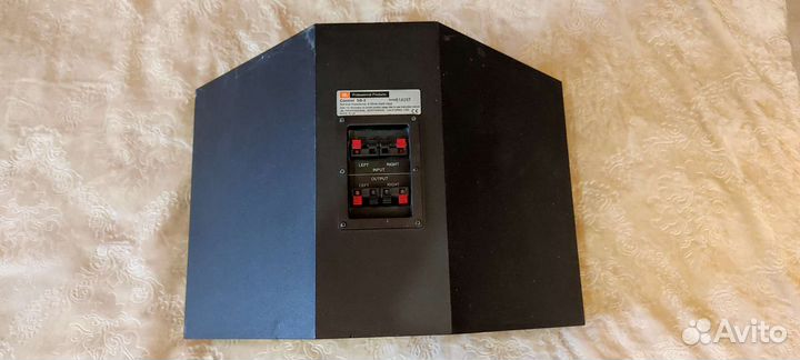 Профессиональные сабвуферы JBL SB-2