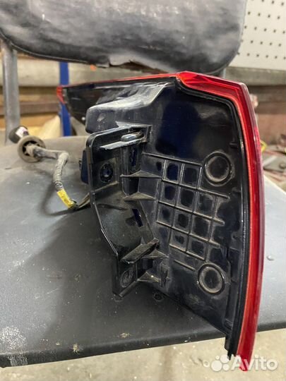 Продам задний фонарь