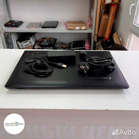 Ноутбук Lenovo b50 30 Intel/4 GB/SSD 120 GB