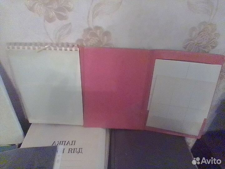 Чертёжные принадлежности, готовальня, трафареты