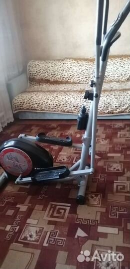 Эллиптический тренажер