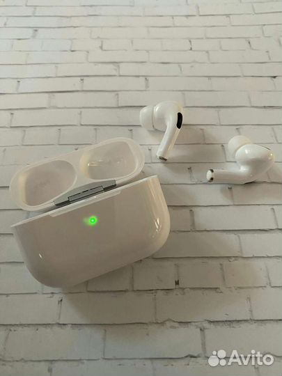 Новые беспроводные наушники airpods pro