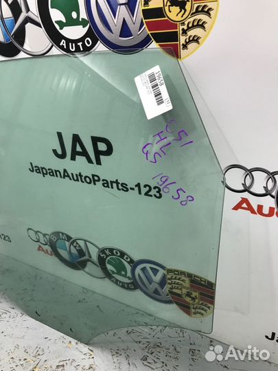 Стекло двери заднее левое Audi Q5 8R cdnc 2011