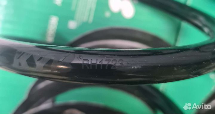 Пружина передняя VW touran 2.0TDI 03