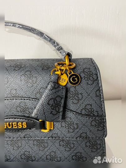 Сумка новая женская в стиле Guess