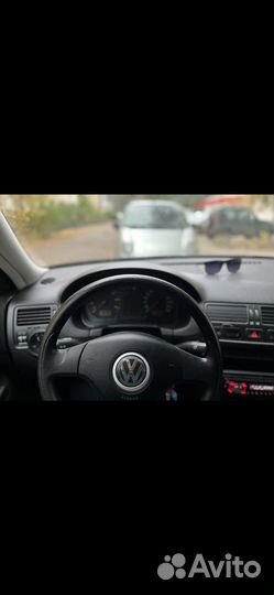 Volkswagen Bora 1.6 МТ, 2003, 105 000 км