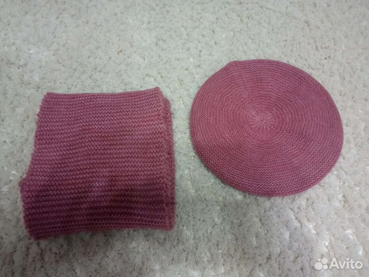 Берет женский вязаный с шарфом