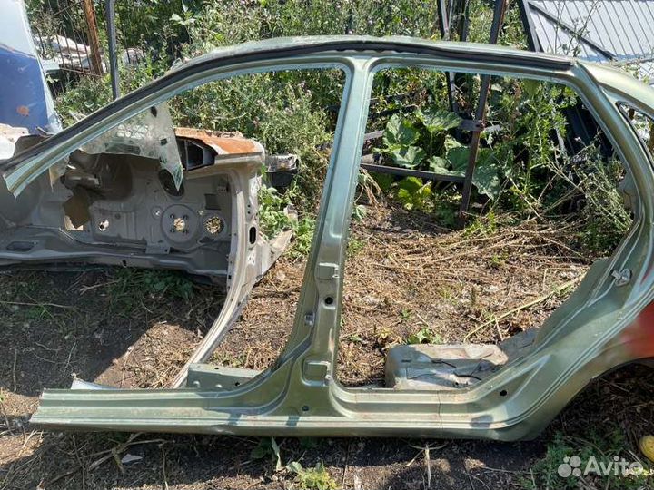 Стойка левая LADA Granta седан 11186 2013