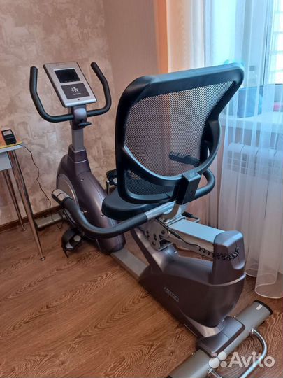 Велотренажер горизонтальный