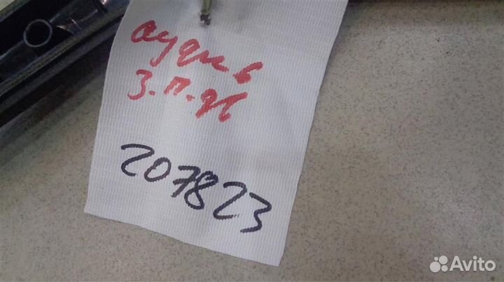 Накладка обшивки двери задней правой Audi A6 C6 2