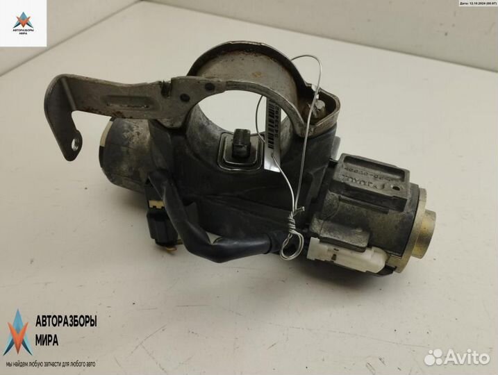 Замок зажигания Toyota Avensis 2 (T250) 2004