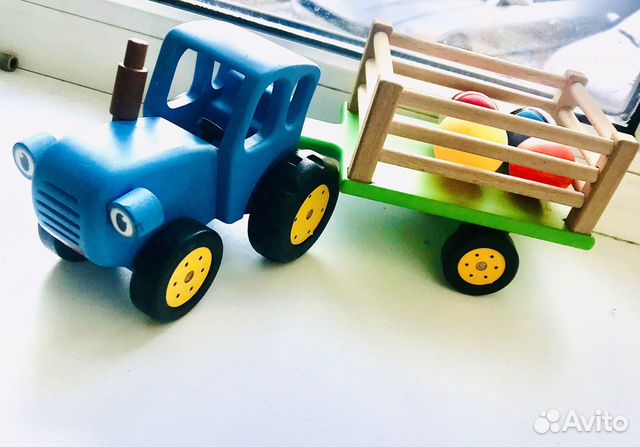 Игрушка «Синий трактор»