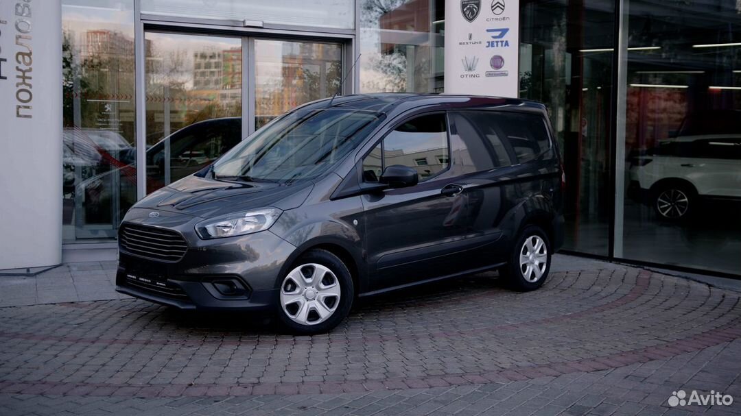 Ford Transit Connect 1.5 MT, 2023