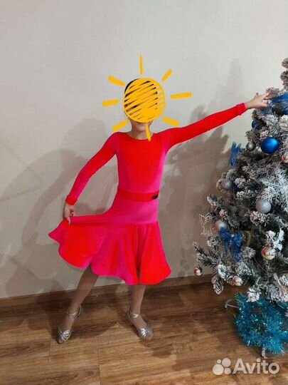 Рейтинговое платье для бальных танцев