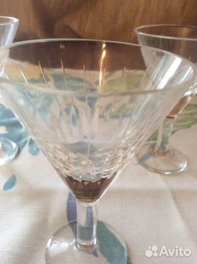 Хрустальные фужеры и рюмки